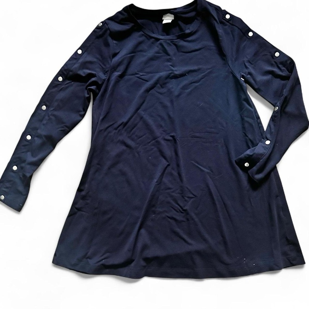 New!! No tags!! Chico's Midnight navy Tunic with Button Accents